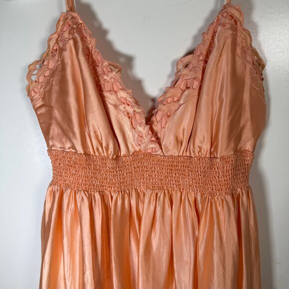 BCBG Silk Lace Eyelet Babydoll Dress Large Peach Spaghetti Strap y2k Party - Picture 8 of 15